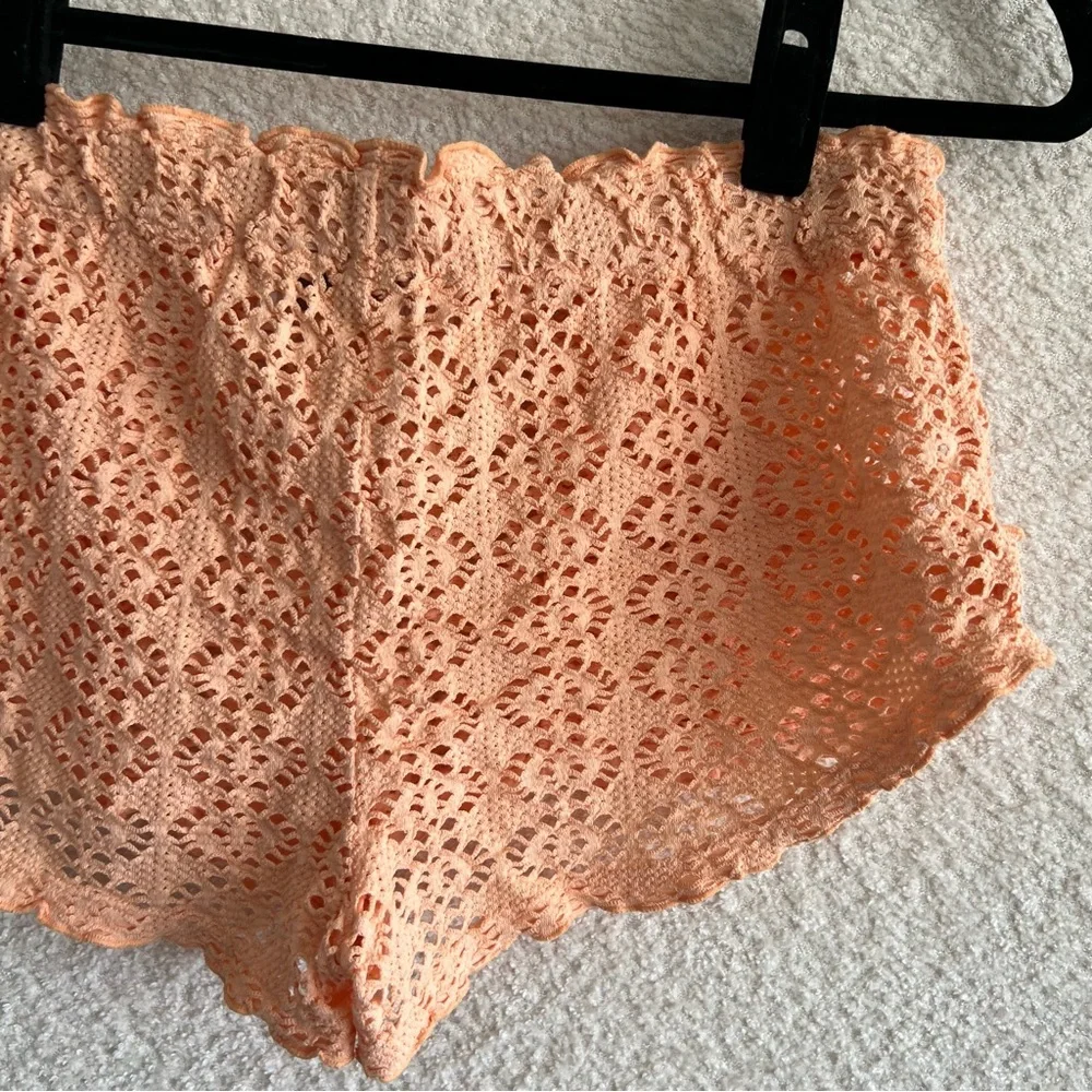 Free People Beach Women’s Crochet Love Peach Shorts‎ Size XS